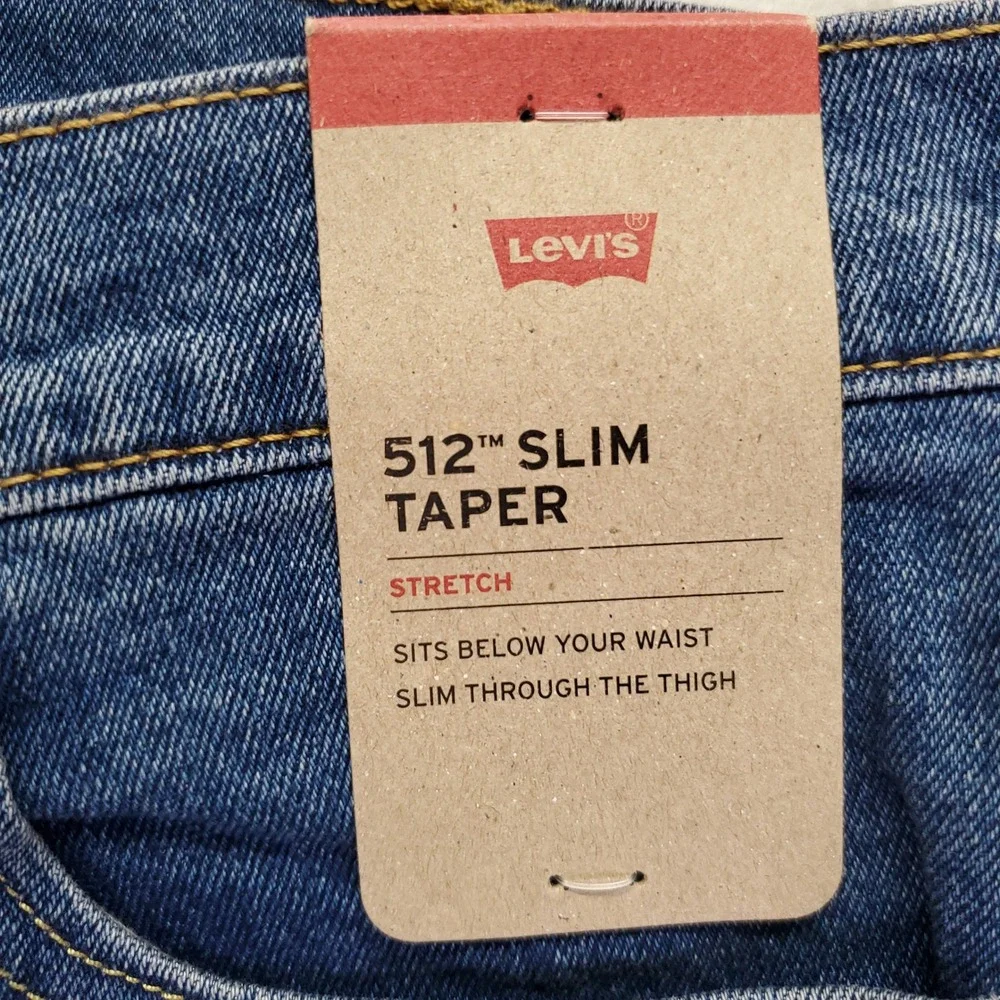 Levis levi 512